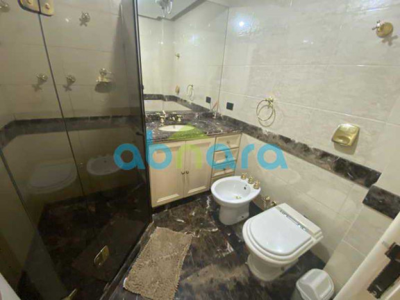 Imagem Apartamento com 4 Quartos à Venda, 330 m² em Copacabana - Rio De Janeiro Imagem Apartamento com 4 Quartos à Venda, 330 m² em Copacabana - Rio De Janeiro