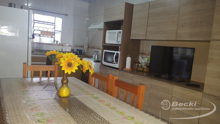 Imagem Casa com 3 Quartos à Venda, 139 m² em Petrópolis - Joinville