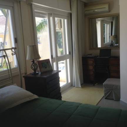 Imagem Casa de Condomínio com 3 Quartos à Venda, 210 m² em Tristeza - Porto Alegre