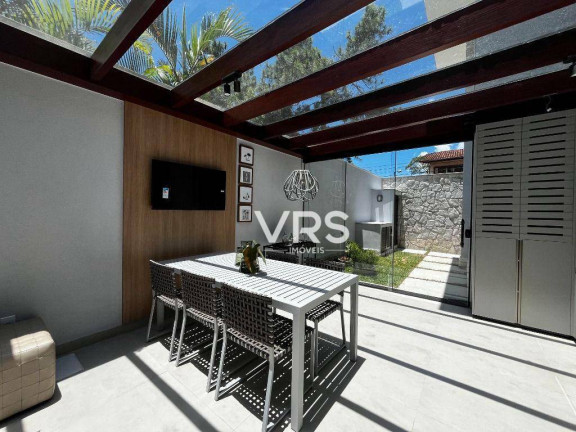 Imagem Casa com 4 Quartos à Venda, 203 m² em Tijuca - Teresópolis Imagem Casa com 4 Quartos à Venda, 203 m² em Tijuca - Teresópolis