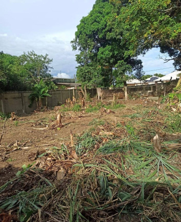 Imagem Terreno à Venda, 450 m² em Três Vendas - Araruama Imagem Terreno à Venda, 450 m² em Três Vendas - Araruama