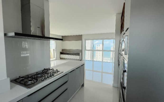 Imagem Apartamento com 4 Quartos à Venda, 146 m² em Centro - Balneário Camboriú Imagem Apartamento com 4 Quartos à Venda, 146 m² em Centro - Balneário Camboriú