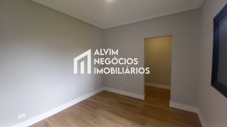 Imagem Sobrado com 3 Quartos à Venda, 350 m² em Loteamento Floresta - São José Dos Campos