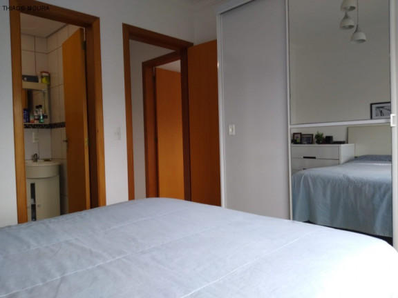 Imagem Imóvel com 3 Quartos à Venda, 74 m² em Cristo Redentor - Porto Alegre Imagem Imóvel com 3 Quartos à Venda, 74 m² em Cristo Redentor - Porto Alegre