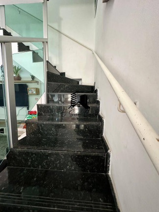 Imagem Casa com 4 Quartos à Venda, 343 m² em Cabral - Contagem Imagem Casa com 4 Quartos à Venda, 343 m² em Cabral - Contagem