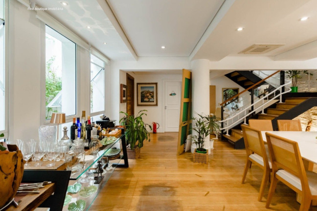 Imagem Casa com 4 Quartos à Venda, 408 m² em Jardim Europa - São Paulo