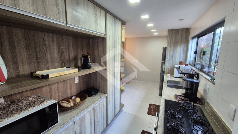 Imagem Casa com 3 Quartos à Venda, 160 m² em Vargem Grande - Rio De Janeiro Imagem Casa com 3 Quartos à Venda, 160 m² em Vargem Grande - Rio De Janeiro