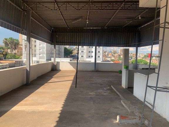 Imagem Casa com 3 Quartos à Venda, 200 m² em Carlos Prates - Belo Horizonte