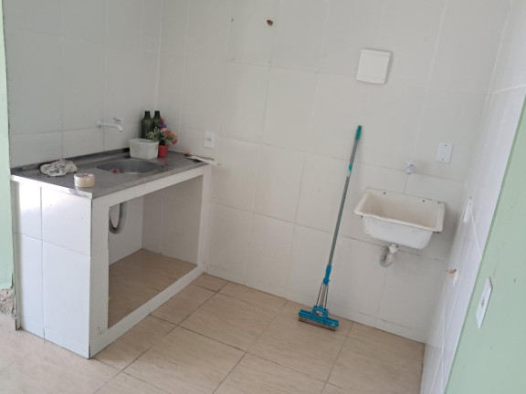 Imagem Casa com 1 Quarto à Venda, em Campo Grande - Rio De Janeiro Imagem Casa com 1 Quarto à Venda, em Campo Grande - Rio De Janeiro