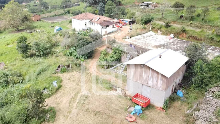 Imagem Imóvel com 4 Quartos à Venda, 120 m² em Santana De Caldas - Caldas