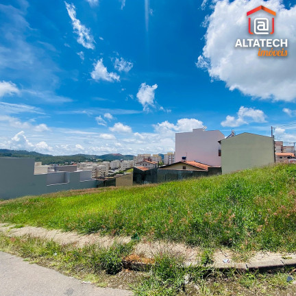 Imóvel à Venda, 160 m² em Jardim Itamaraty - Poços De Caldas