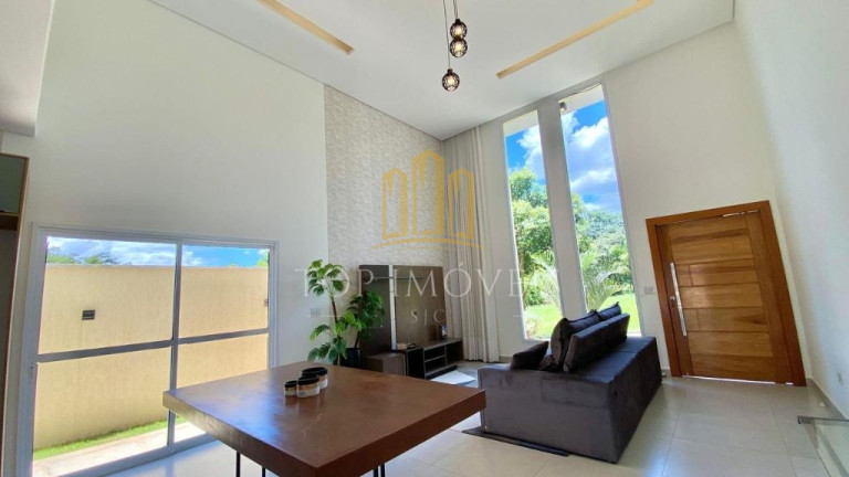 Casa de Condomínio com 3 Quartos à Venda, 390 m² em Bairro Do Grama - Caçapava