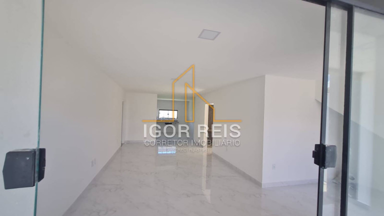 Imagem Casa com 3 Quartos à Venda, 360 m² em Parque Varanda Do Visconde - Campos Dos Goytacazes