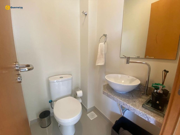Imagem Apartamento com 3 Quartos à Venda, 239 m² em Agronômica - Florianópolis Imagem Apartamento com 3 Quartos à Venda, 239 m² em Agronômica - Florianópolis