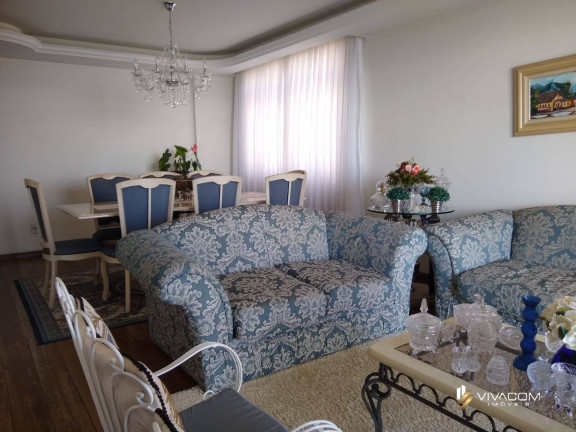 Imagem Apartamento com 4 Quartos à Venda, 178 m² em Agronômica - Florianópolis