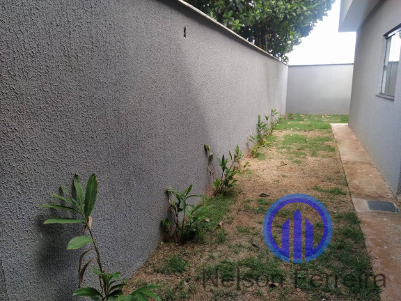 Imagem Casa com 3 Quartos à Venda, 221 m² em Jardim Veneza - Aparecida De Goiânia