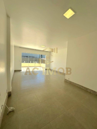 Imagem Casa com 3 Quartos à Venda, 380 m² em Alphaville (abrantes) - Camaçari Imagem Casa com 3 Quartos à Venda, 380 m² em Alphaville (abrantes) - Camaçari