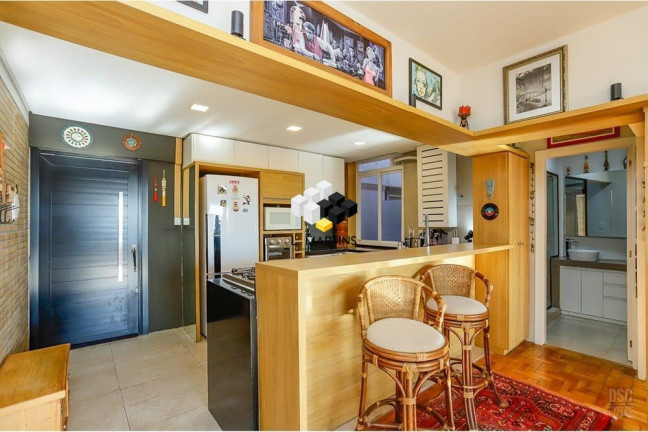 Imagem Apartamento com 1 Quarto à Venda, 56 m² em Centro Histórico - Porto Alegre Imagem Apartamento com 1 Quarto à Venda, 56 m² em Centro Histórico - Porto Alegre