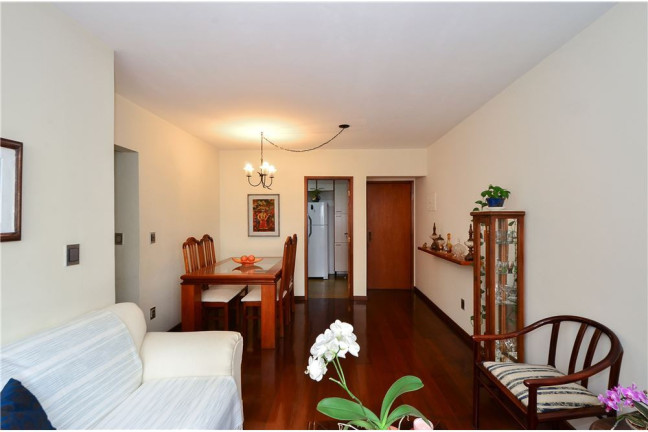 Imagem Imóvel com 3 Quartos à Venda,  em Moema - São Paulo