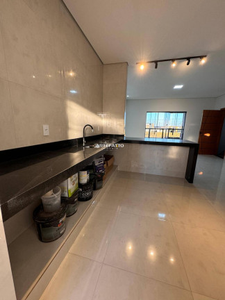 Imagem Apartamento com 2 Quartos à Venda, 90 m²