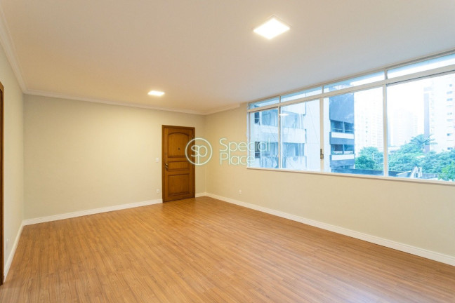 Apartamento com 3 Quartos à Venda, 250 m² em Jardim Paulista - São Paulo