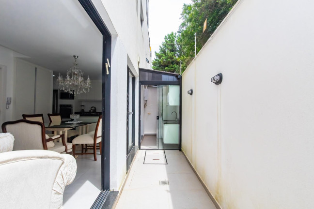 Imagem Casa de Condomínio com 4 Quartos à Venda, 204 m² em Santo Inácio - Curitiba Imagem Casa de Condomínio com 4 Quartos à Venda, 204 m² em Santo Inácio - Curitiba