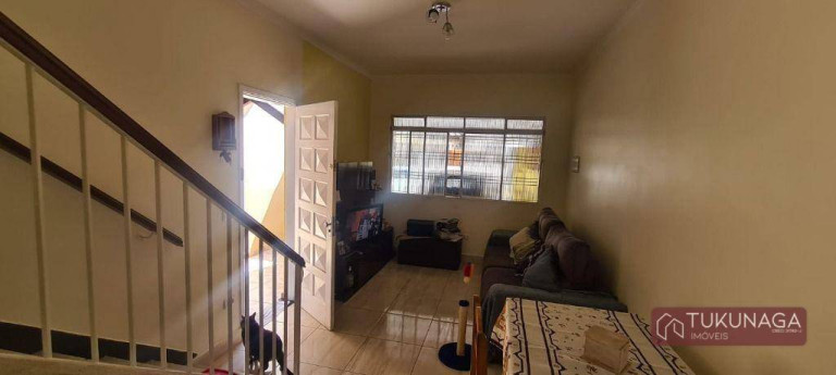Sobrado com 2 Quartos à Venda ou Locação, 100 m² em Vila Rosália - Guarulhos