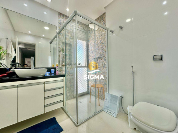 Imagem Apartamento com 3 Quartos à Venda, 140 m² em Pitangueiras - Guarujá Imagem Apartamento com 3 Quartos à Venda, 140 m² em Pitangueiras - Guarujá