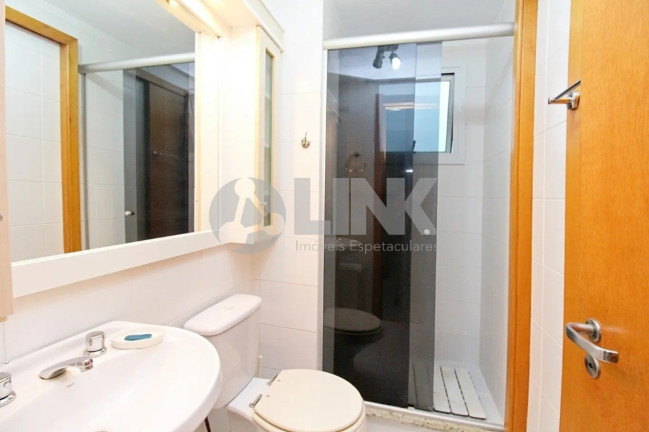 Imagem Apartamento com 3 Quartos à Venda, 81 m² em Passo Da Areia - Porto Alegre Imagem Apartamento com 3 Quartos à Venda, 81 m² em Passo Da Areia - Porto Alegre