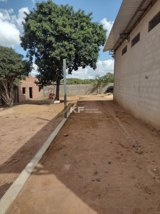 Imagem Imóvel com 3 Quartos à Venda, 1.280 m² em Centro - Cristais Paulista
