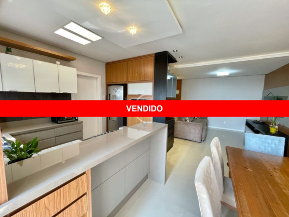 Apartamento com 3 Quartos à Venda, 99 m² em Anita Garibaldi - Joinville