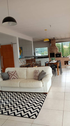 Imagem Casa com 4 Quartos à Venda, 600 m² em Piracaia