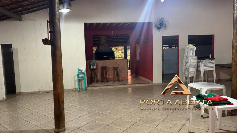 Imagem Chácara com 5 Quartos à Venda, 160 m² em Santa Maria - Timóteo Imagem Chácara com 5 Quartos à Venda, 160 m² em Santa Maria - Timóteo