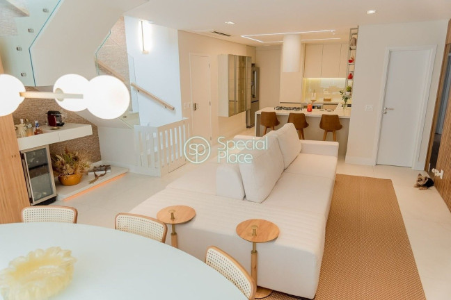 Imagem Cobertura com 3 Quartos à Venda, 250 m² em Campo Belo - São Paulo