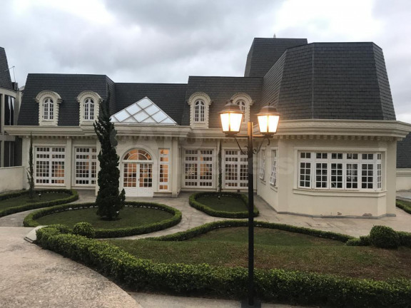 Casa com 8 Quartos à Venda, 1.718 m² em Alphaville - Santana De Parnaíba