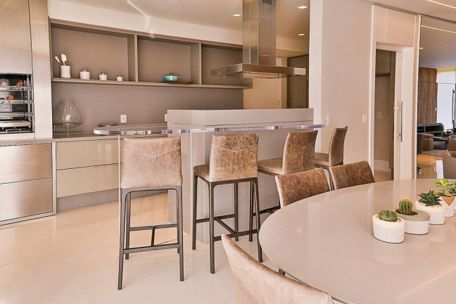 Imagem Apartamento com 4 Quartos à Venda, 280 m² em Centro - Balneário Camboriú Imagem Apartamento com 4 Quartos à Venda, 280 m² em Centro - Balneário Camboriú
