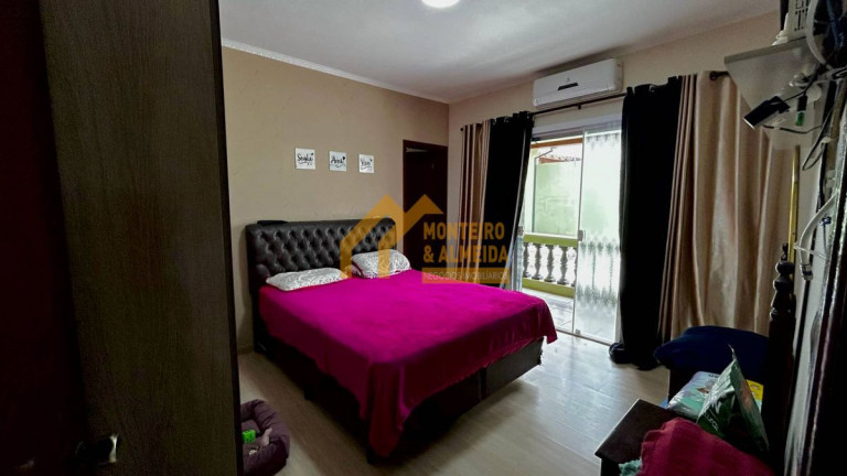 Imagem Casa com 3 Quartos à Venda, 247 m² em Vila Santana - Itapetininga