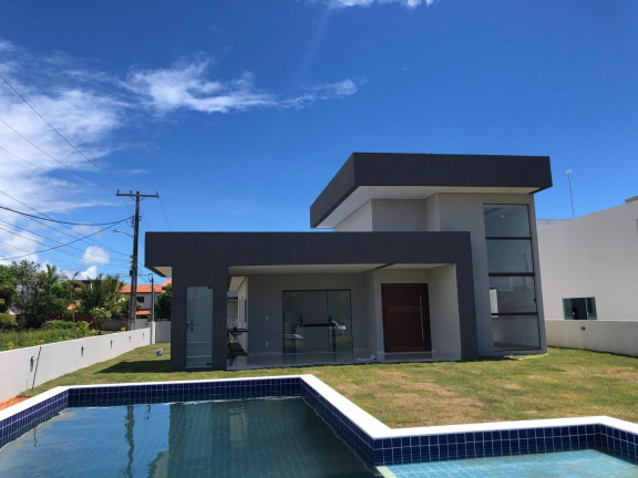 Casa com 3 Quartos à Venda, 230 m² em Barra Do Jacuípe - Camaçari