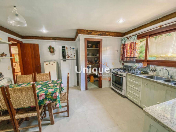 Imagem Casa com 8 Quartos à Venda, 650 m² em Ferradura - Armação Dos Búzios