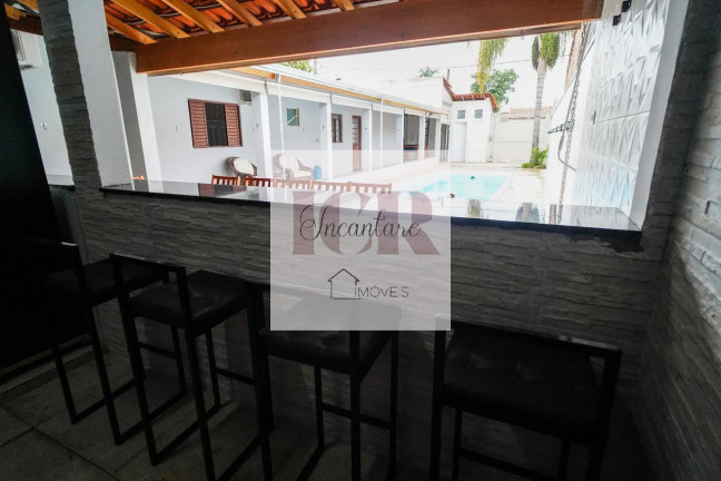 Imagem Casa com 3 Quartos à Venda, 300 m² em Central - Araçoiaba Da Serra Imagem Casa com 3 Quartos à Venda, 300 m² em Central - Araçoiaba Da Serra