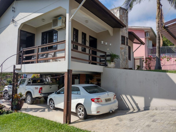 Imagem Casa com 3 Quartos à Venda, 160 m² em Nações - Concórdia Imagem Casa com 3 Quartos à Venda, 160 m² em Nações - Concórdia