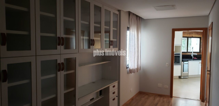 Imagem Apartamento com 4 Quartos para Alugar, 230 m² em Morumbi - São Paulo Imagem Apartamento com 4 Quartos para Alugar, 230 m² em Morumbi - São Paulo