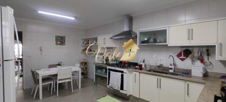 Imagem Imóvel com 3 Quartos à Venda, 196 m² em Jardim Nova América - São José Dos Campos Imagem Imóvel com 3 Quartos à Venda, 196 m² em Jardim Nova América - São José Dos Campos