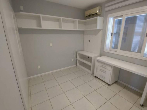 Imagem Casa de Condomínio com 3 Quartos à Venda, 210 m² em Vargem Pequena - Florianópolis