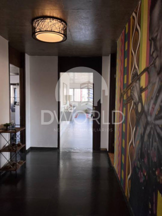 Imagem Imóvel com 4 Quartos à Venda, 250 m² em Vila Assunção - Santo André Imagem Imóvel com 4 Quartos à Venda, 250 m² em Vila Assunção - Santo André