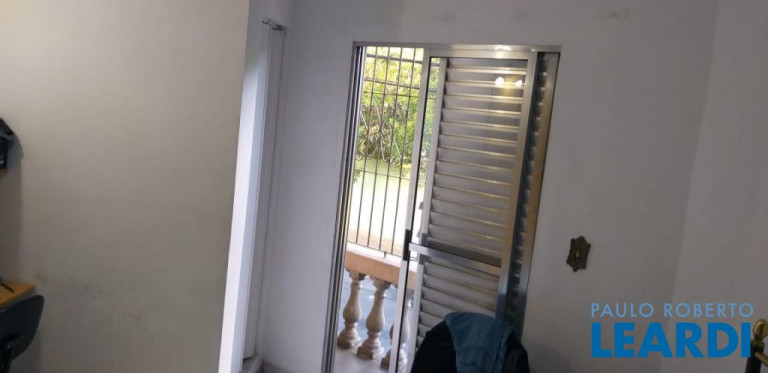 Imagem Sobrado com 3 Quartos à Venda, 180 m² em Vila Palmares - Santo André