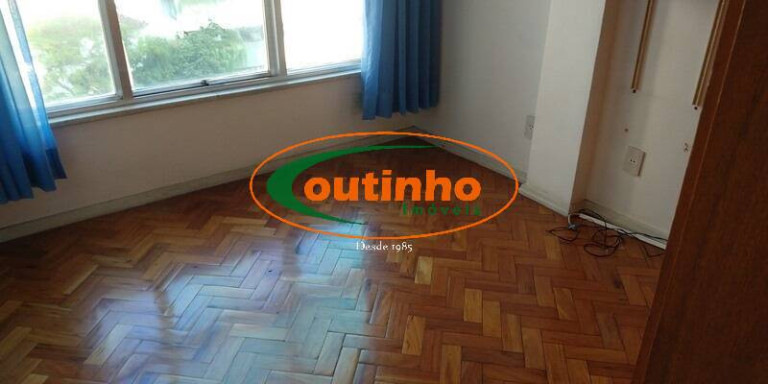 Imagem Apartamento com 2 Quartos à Venda, 70 m² em Tijuca - Rio De Janeiro