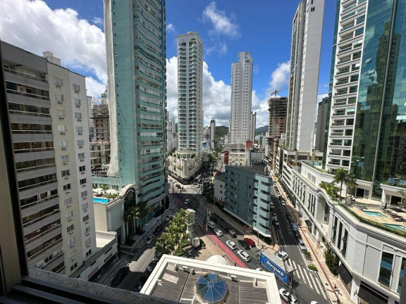 Apartamento com 3 Quartos à Venda, 125 m² em Centro - Balneário Camboriú