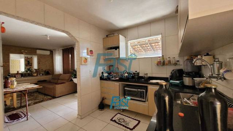 Imagem Casa com 3 Quartos à Venda, 360 m² em Barra Do Pari - Cuiabá