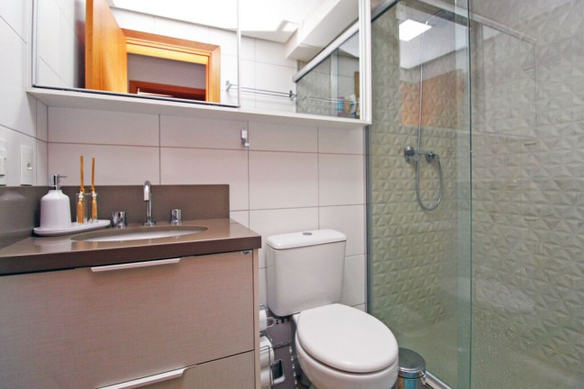 Imagem Apartamento com 2 Quartos à Venda, 52 m² em Santana - Porto Alegre